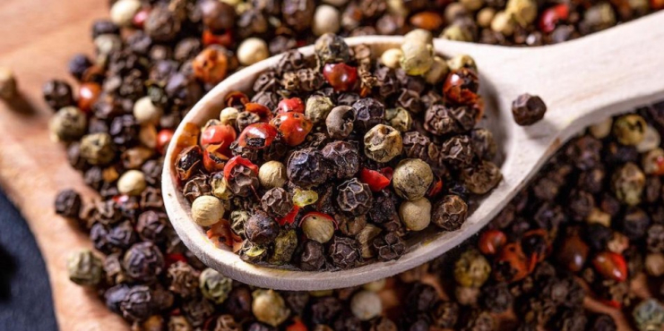 Getrocknete Pfefferkörner